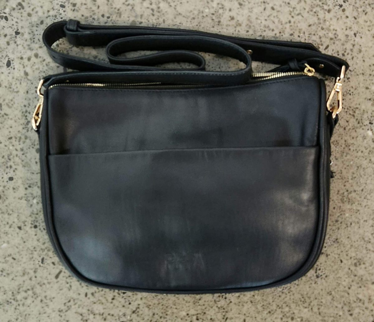 Saddle Bag – Black/ Gold Hardware - Estilo Boutique